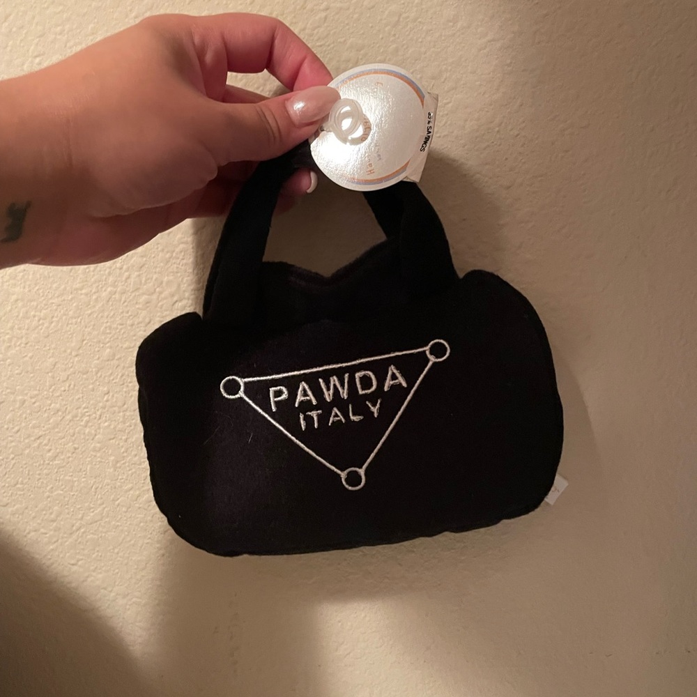 Haute diggity dog “PAWDA Italy bag” dog toy